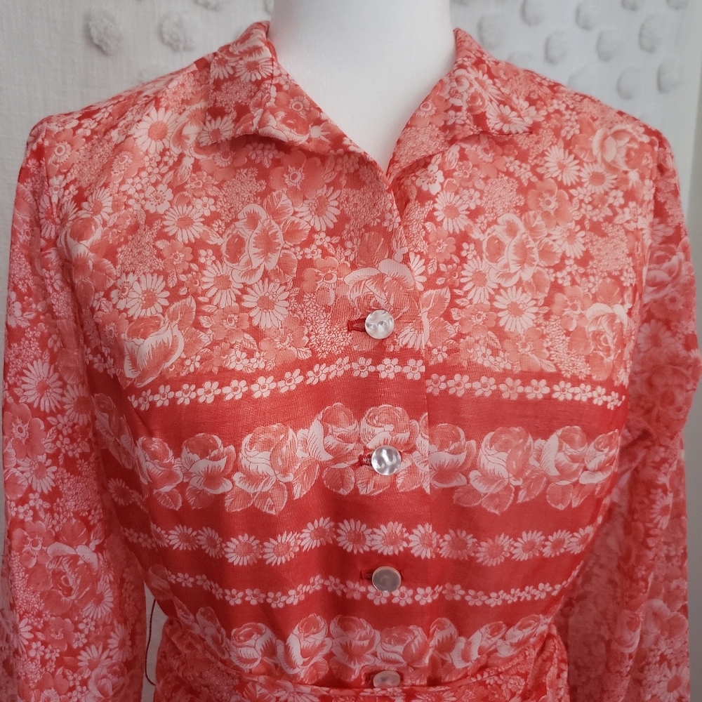 Vintage 70's Red & White Floral Longsleeve Maxi Dress - Picture 7 of 10